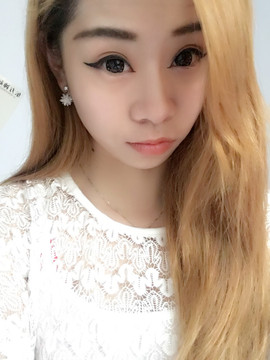 洛╮♫つ小宝主播照片