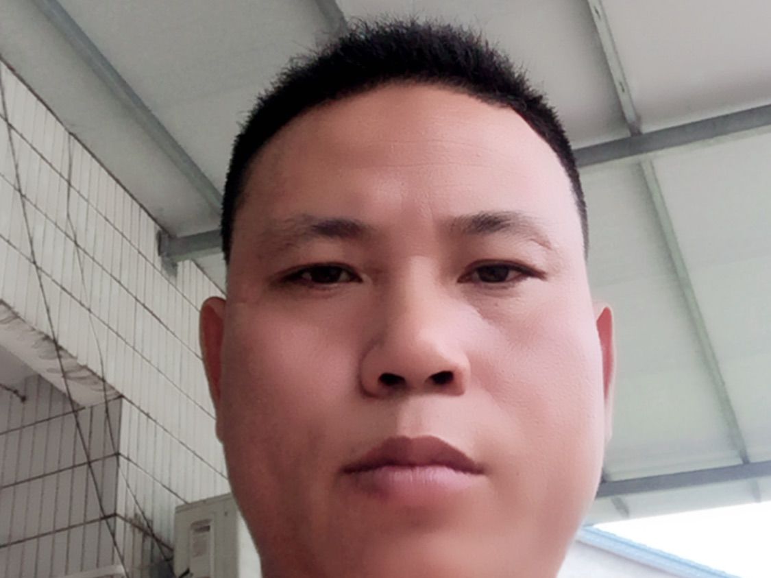 帝国校长的主播照片