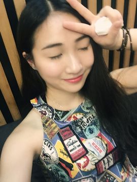 Yulin琳子主播照片