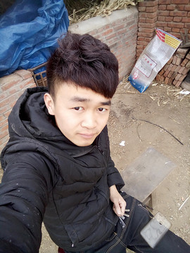 电子琴王帅主播照片