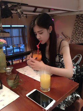 Angel洋洋主播照片