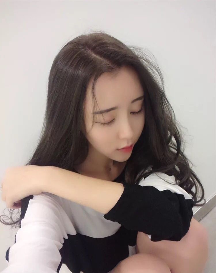 睡衣控小秀儿主播照片