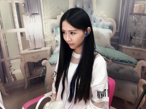 【名扬】❤喜儿第2天海报