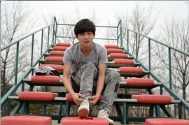 阿荣果果爱哈哈主播照片