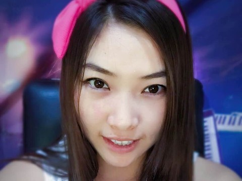 上官竹羽海报
