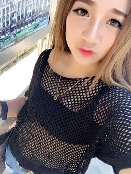 呦呦呦小哥哥主播照片