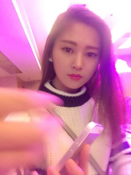 沈蜜儿主播照片