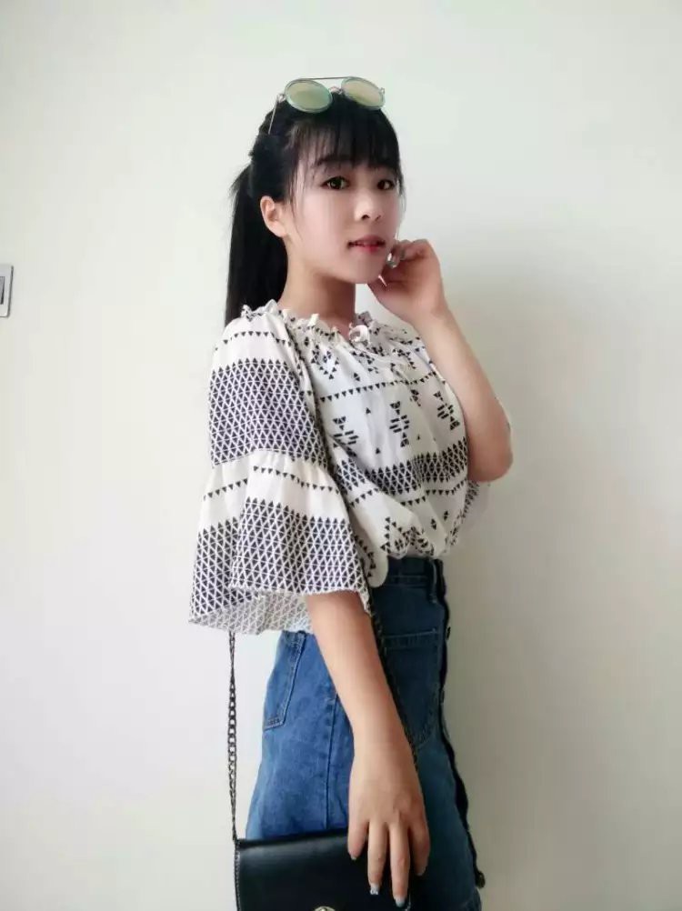 ??寶貝╰?我寵你?的主播照片