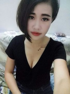 小爱1994主播照片