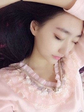 风中的风铃主播照片