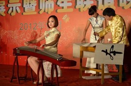 596068940主播照片