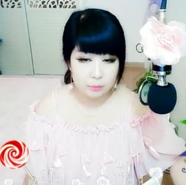 @东厂朱雀@照片主播照片