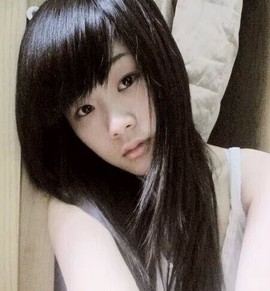 贫农*小狼主播照片