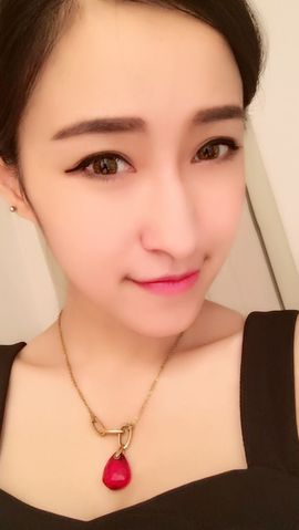笑笑（爱是回忆美好）主播照片