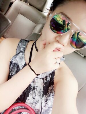 月大大求升级求守护的主播照片