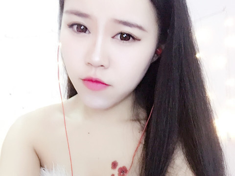 舞神✿小七蓝瘦香菇海报