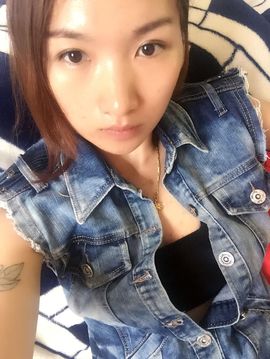 小娜娜~主播照片