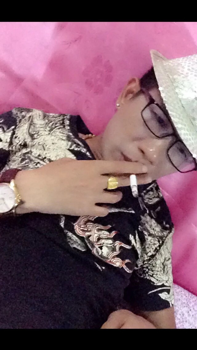 ┈★新一代伤感情歌男的主播照片