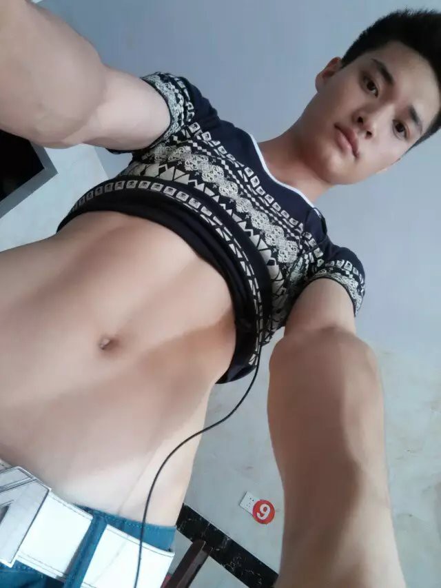 銘記y1份等待*的主播照片