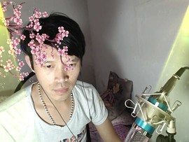 农民工歌手阿东主播照片