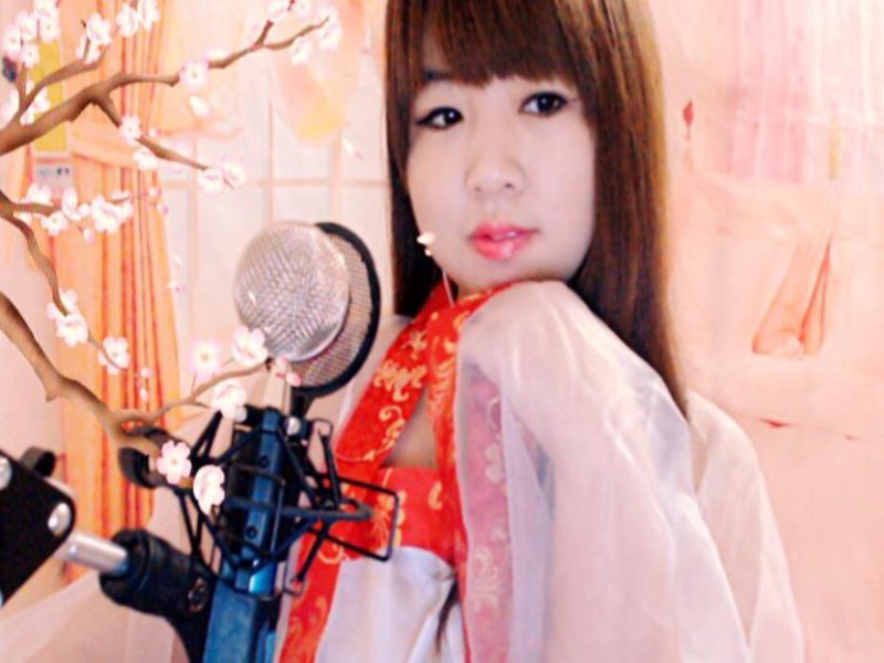 音儿i的主播海报