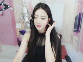 千容❤️芳华主播照片