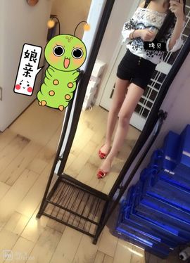 小艾么👠主播照片