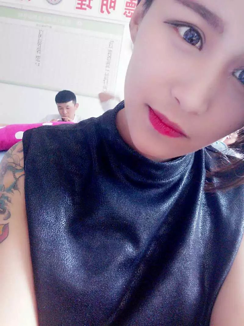 浪妹请假三天的主播照片