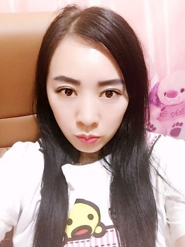 大聆听温主播照片