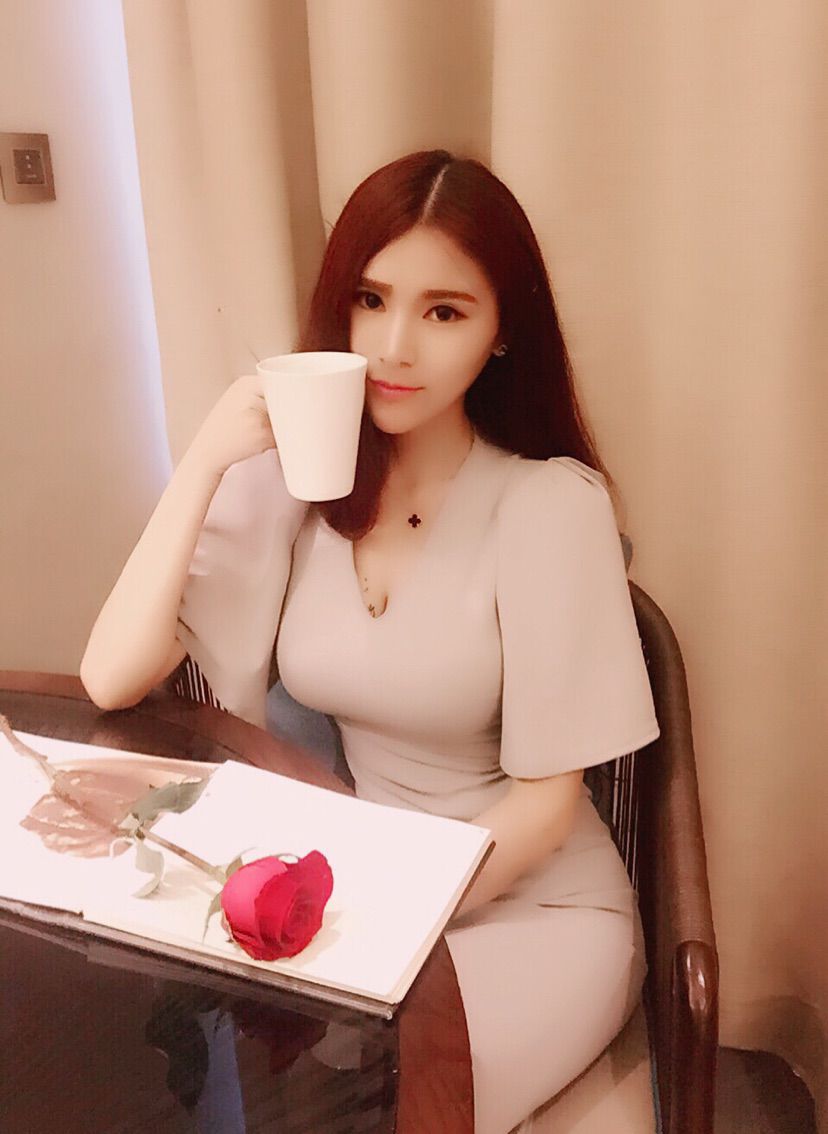 图兰朵～景小甜的主播照片