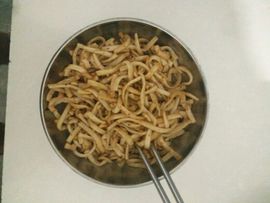 坤哥要饭走起来主播照片