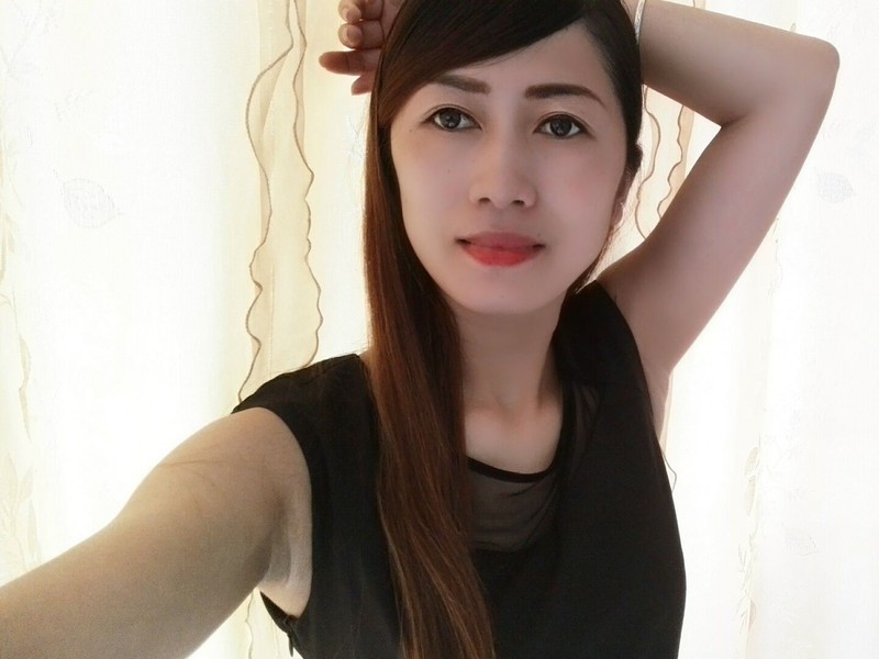 1560987123的主播海报