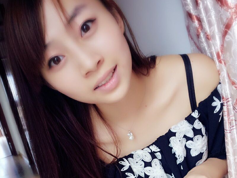 兔斯基👽的主播海报