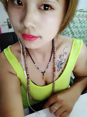 琳琳爱闹的主播照片