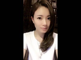 大聆听温主播照片