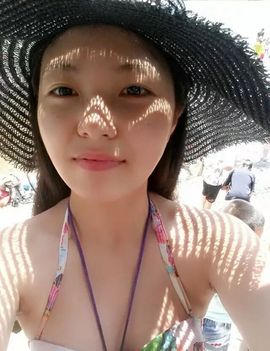韩雅梅主播照片