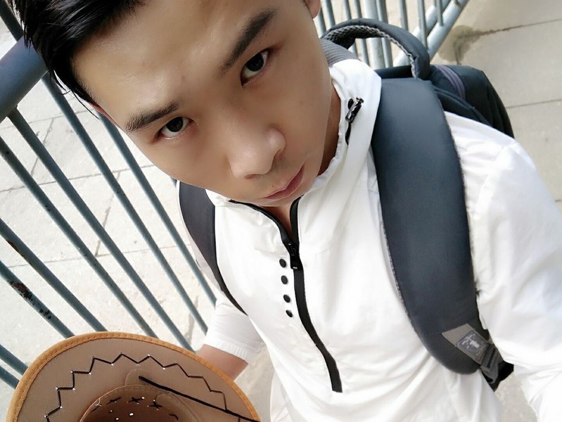 东北小伙😀的主播海报