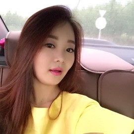 baby小晶主播照片