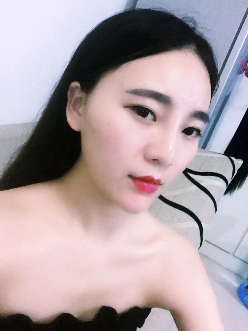 「王不吝停播一个月的主播照片
