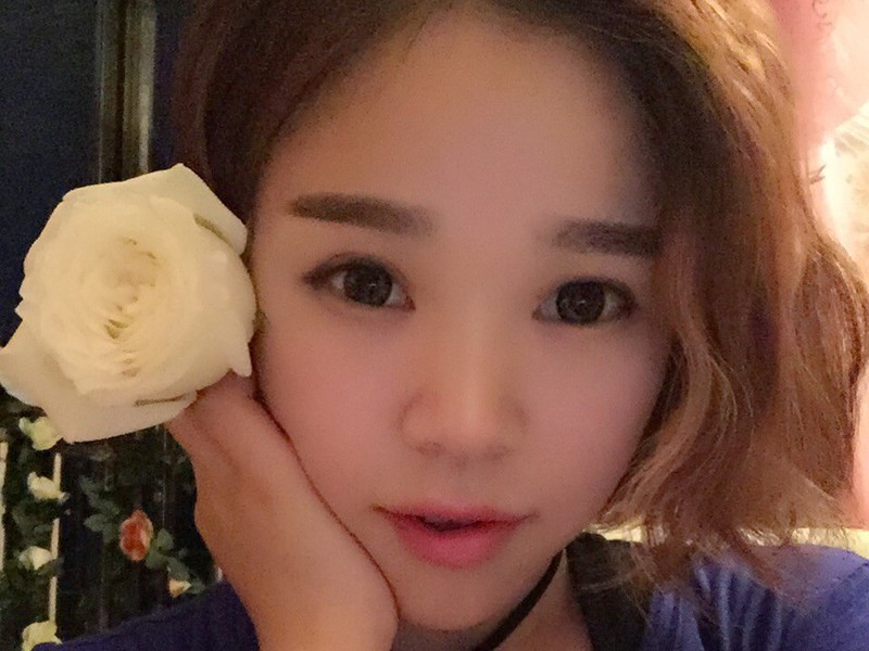 aoliao姐的主播海报