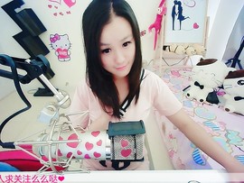 💋收垃圾的小狐狸主播照片