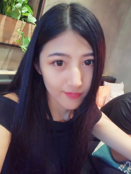 大聆听温主播照片