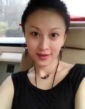 大聆听温主播照片