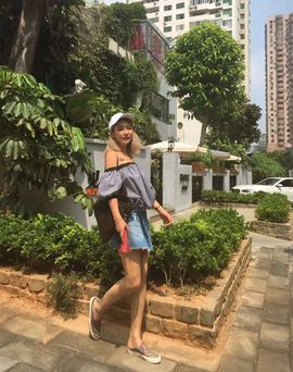 瑞木林莎主播照片