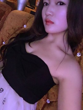 亲切家族主播照片