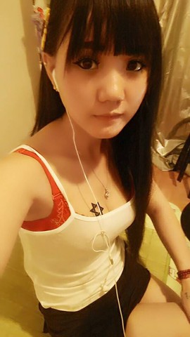 亲切家族主播照片