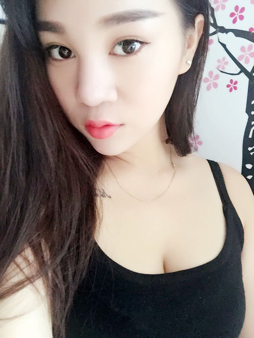 鲨鱼豆豆-求守护😘的主播照片