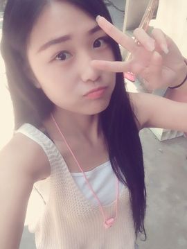 小懒懒~主播照片