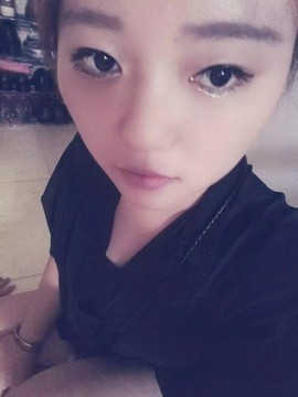 蓝瘦香菇小浩主播照片