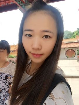 天之蓝乄依依主播照片